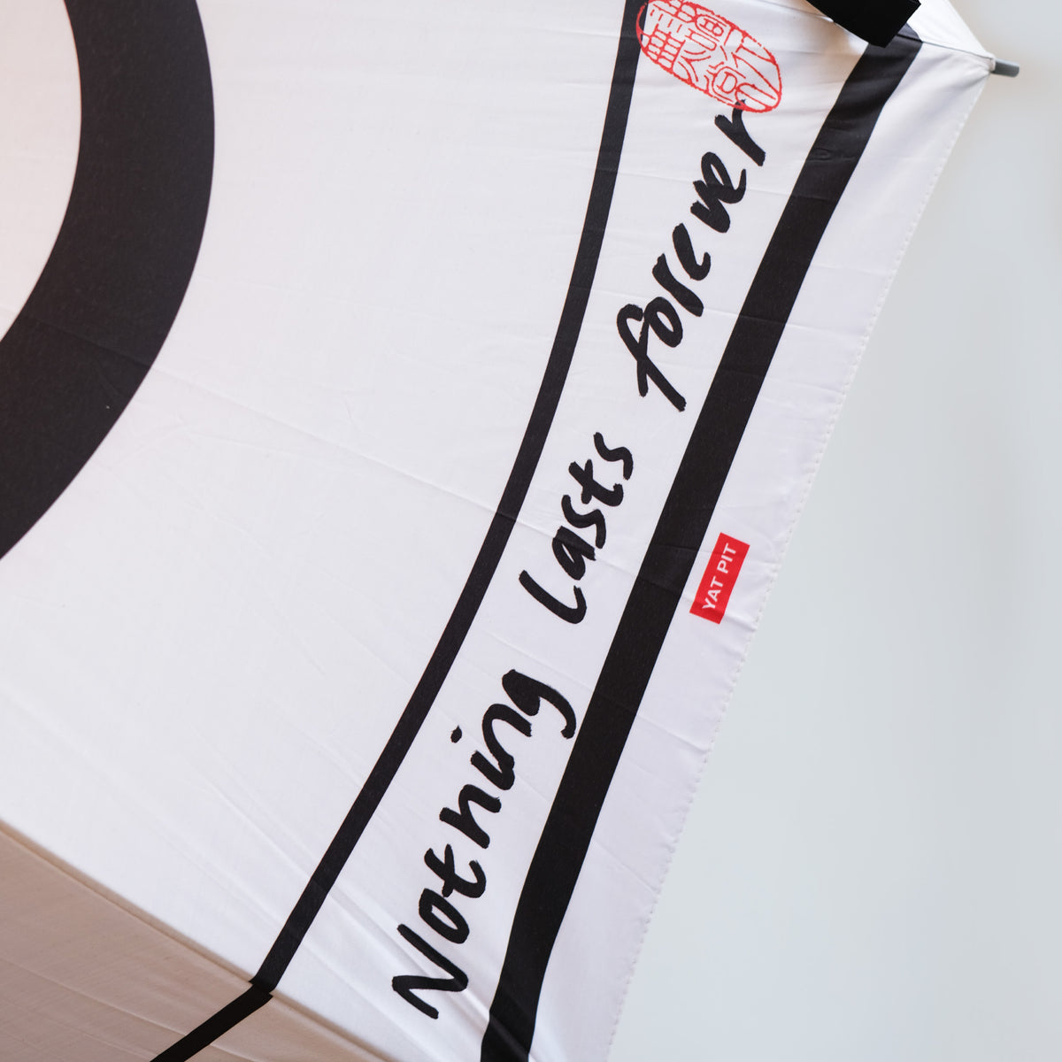 YatPit designed Yin Yang Umbrella-thumbmail-2